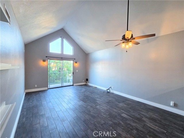 505 W 5th St 306, Long Beach, CA 90802