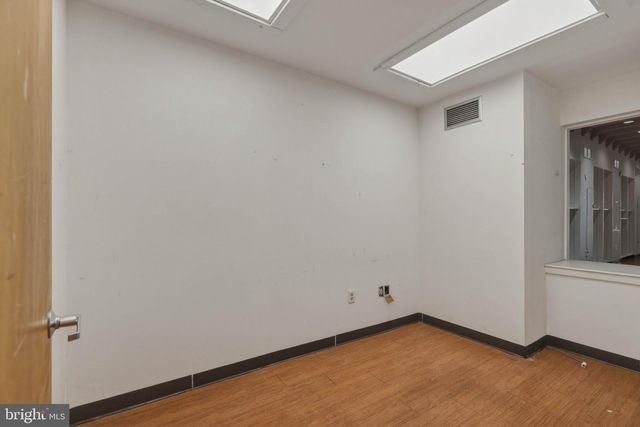 2721 N 5TH ST, Philadelphia, PA 19133
