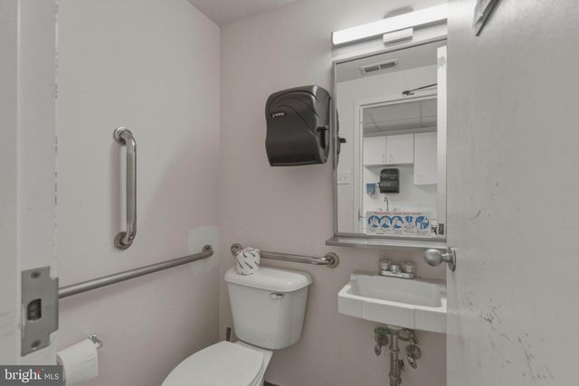 2721 N 5TH ST, Philadelphia, PA 19133