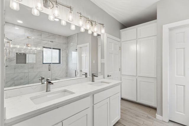 501 Lone Star DR, Cedar Park, TX 78613