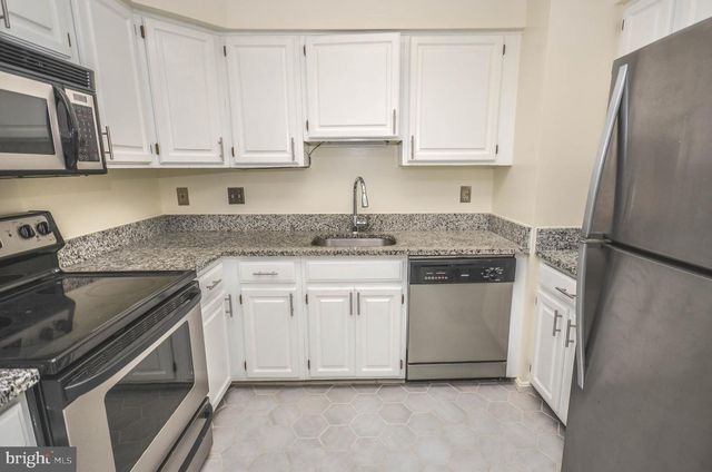 9440 WILLIAM KIRK LN, Burke, VA 22015