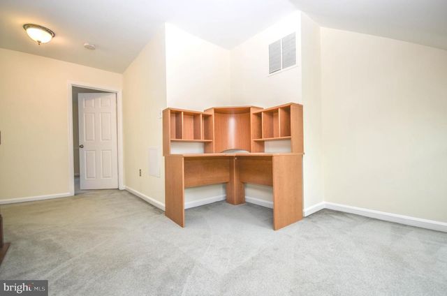9440 WILLIAM KIRK LN, Burke, VA 22015