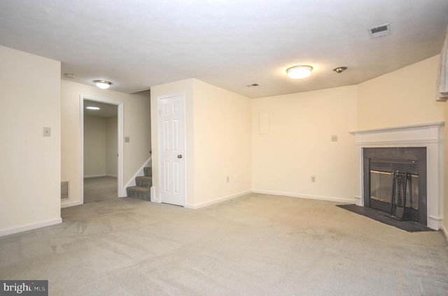 9440 WILLIAM KIRK LN, Burke, VA 22015
