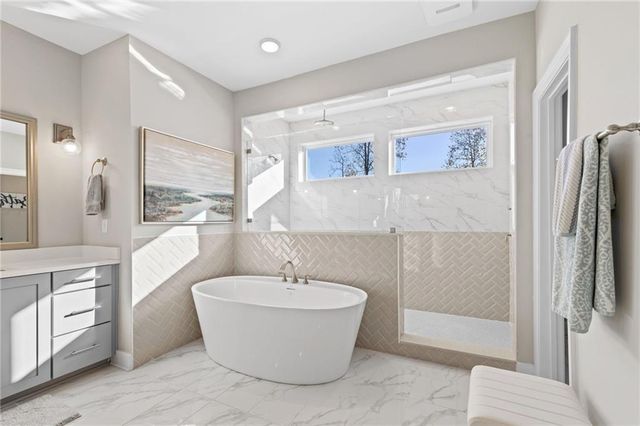 16180 Grand Litchfield Drive, Roswell, GA 30075