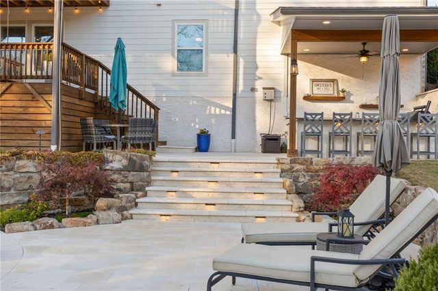 16180 Grand Litchfield Drive, Roswell, GA 30075