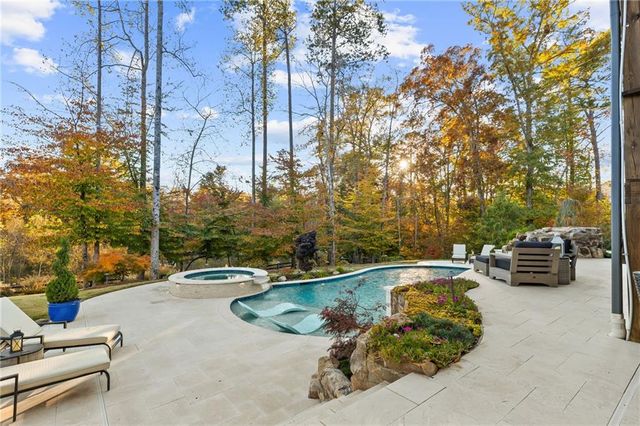 16180 Grand Litchfield Drive, Roswell, GA 30075