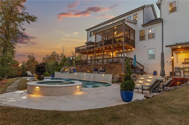 16180 Grand Litchfield Drive, Roswell, GA 30075