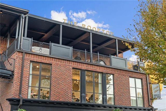 16180 Grand Litchfield Drive, Roswell, GA 30075