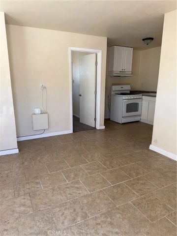 323 E, Needles, CA 92363