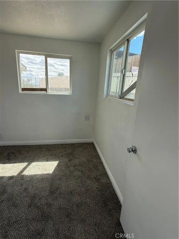 323 E, Needles, CA 92363