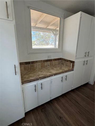 323 E, Needles, CA 92363