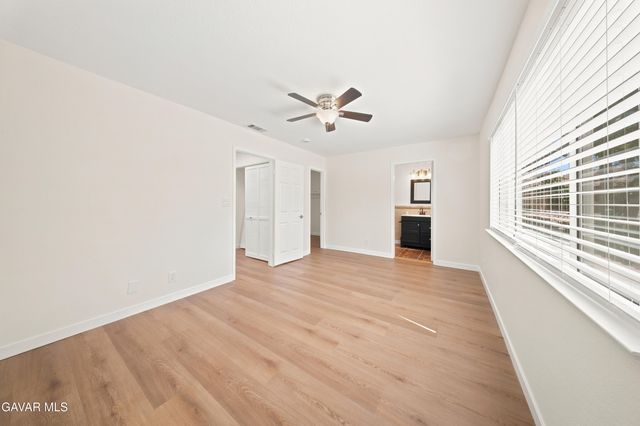 43467 30th Street Unit 2, Lancaster, CA 93536