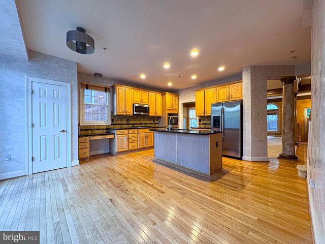 608 PLEASANT DR, Rockville, MD 20850