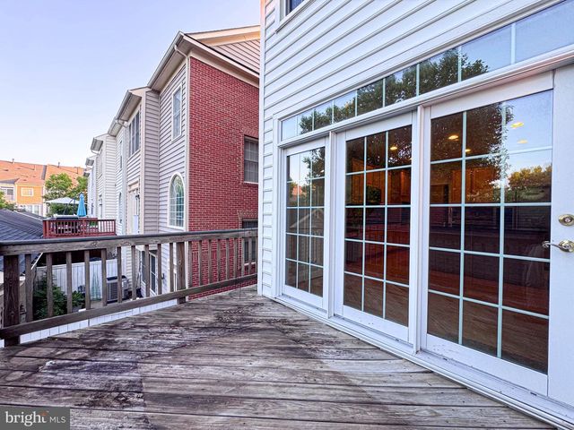 608 PLEASANT DR, Rockville, MD 20850