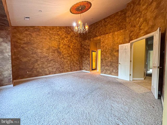608 PLEASANT DR, Rockville, MD 20850