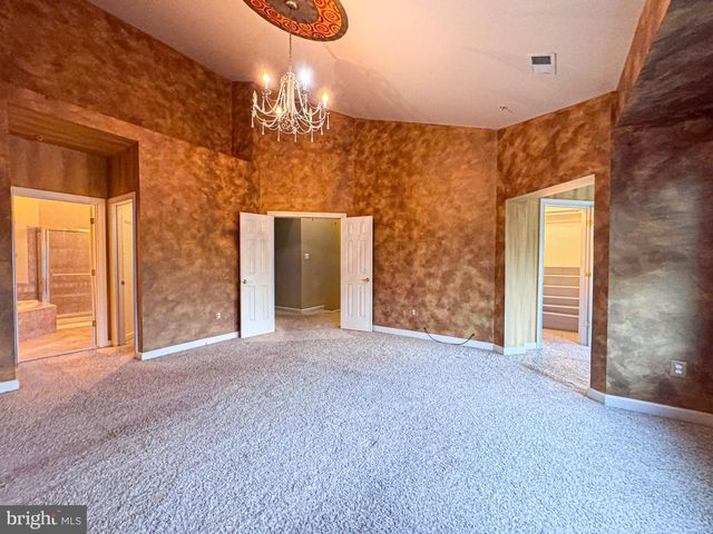 608 PLEASANT DR, Rockville, MD 20850