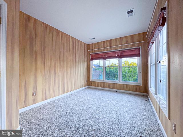 608 PLEASANT DR, Rockville, MD 20850