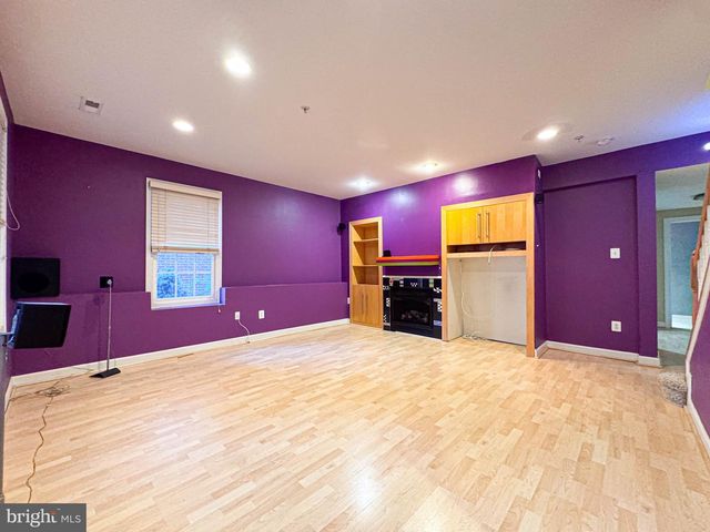608 PLEASANT DR, Rockville, MD 20850
