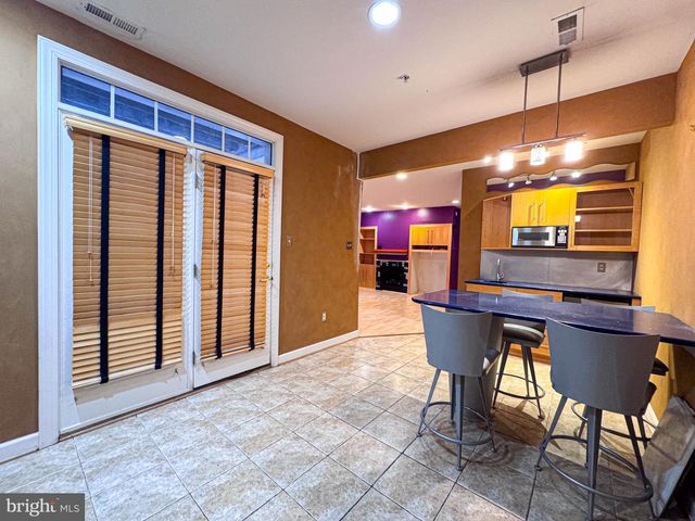 608 PLEASANT DR, Rockville, MD 20850