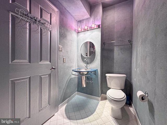 608 PLEASANT DR, Rockville, MD 20850