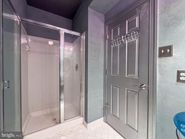 608 PLEASANT DR, Rockville, MD 20850