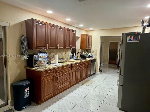 1830 NW 47th Ave, Lauderhill, FL 33313