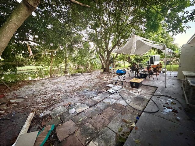 1830 NW 47th Ave, Lauderhill, FL 33313