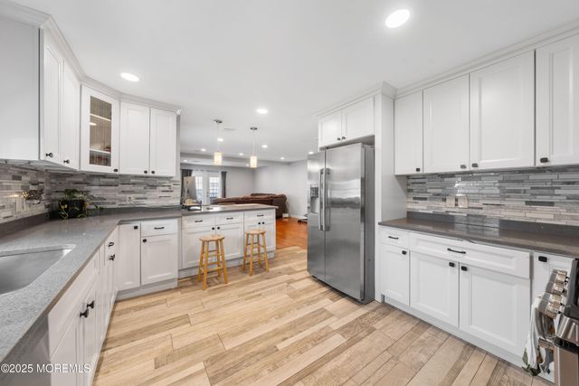 436 Applegate Avenue, Toms River, NJ 08757