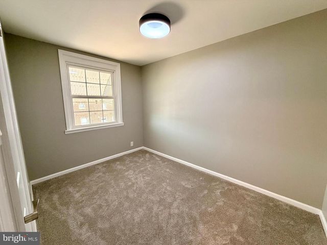 3941 K ST, Philadelphia, PA 19124