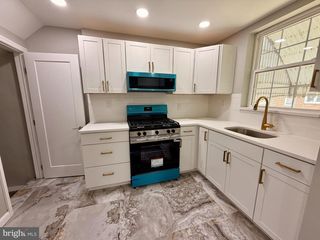 3941 K ST, Philadelphia, PA 19124