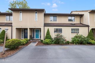 605 Redstone Dr, 24, Bristol, TN 37620
