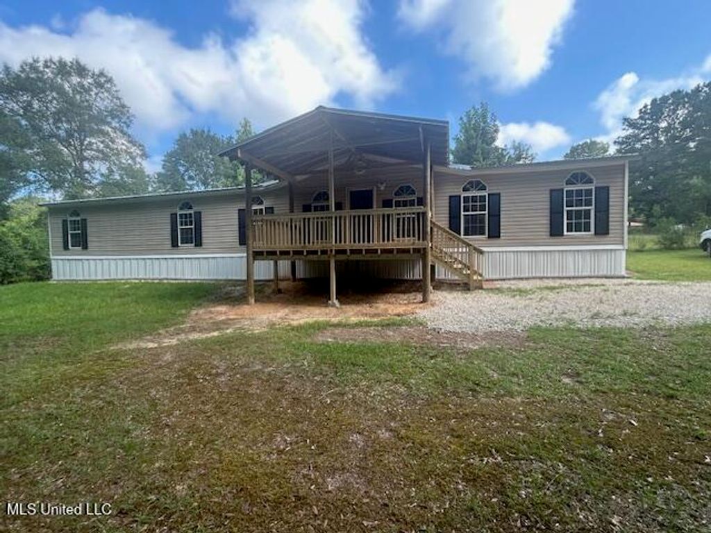 3135 E Bala Chitto Road, Magnolia, MS 39652