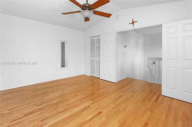 1521 Seagrape Way, Hollywood, FL 33019