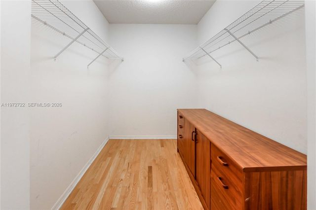 1521 Seagrape Way, Hollywood, FL 33019