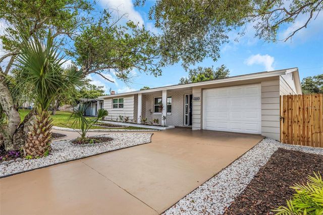 6200 EMERALD DRIVE, New Port Richey, FL 34653