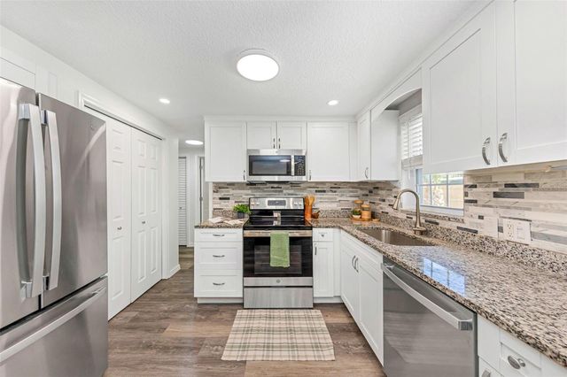 6200 EMERALD DRIVE, New Port Richey, FL 34653