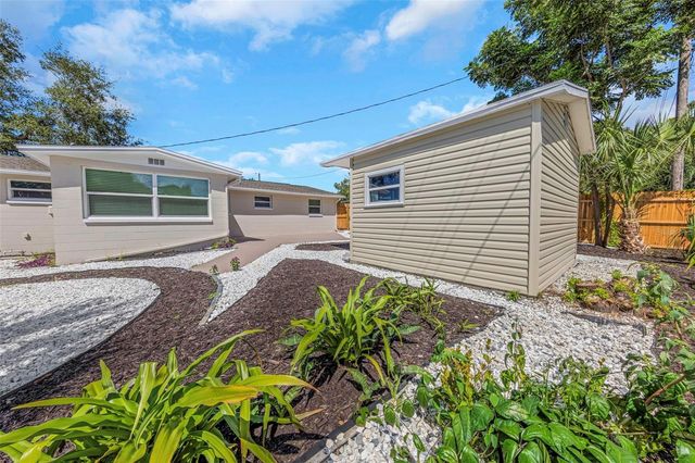 6200 EMERALD DRIVE, New Port Richey, FL 34653