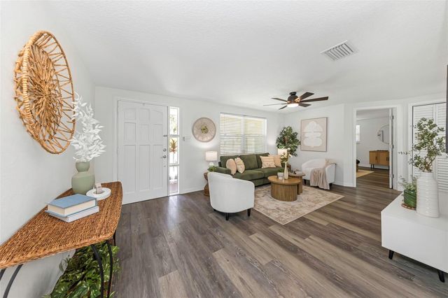 6200 EMERALD DRIVE, New Port Richey, FL 34653