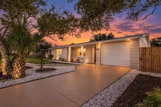 6200 EMERALD DRIVE, New Port Richey, FL 34653