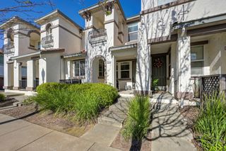 2413 Las Palomas Loop #37, Lincoln, CA 95648