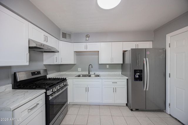 1721 E SHERIDAN Street D, Phoenix, AZ 85006