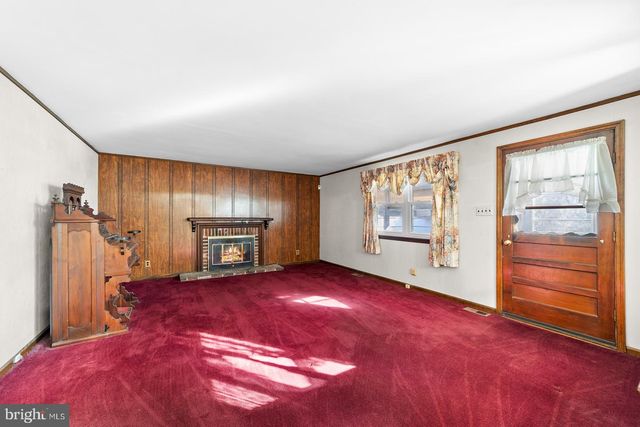 824 UPTON WAY, Somerdale, NJ 08083