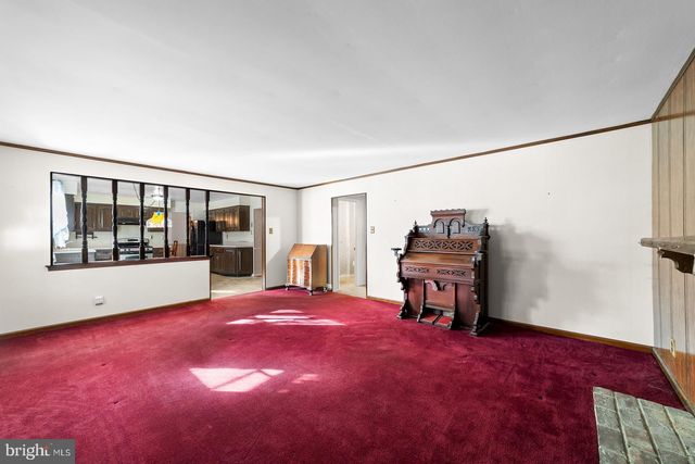 824 UPTON WAY, Somerdale, NJ 08083