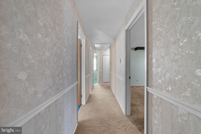 824 UPTON WAY, Somerdale, NJ 08083