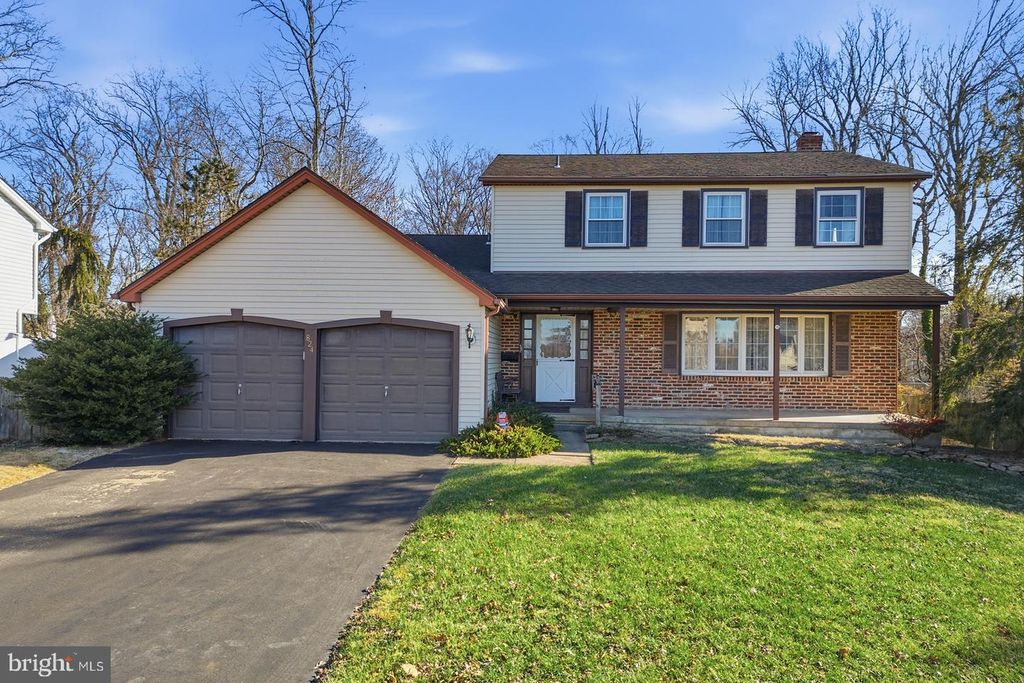 824 UPTON WAY, Somerdale, NJ 08083