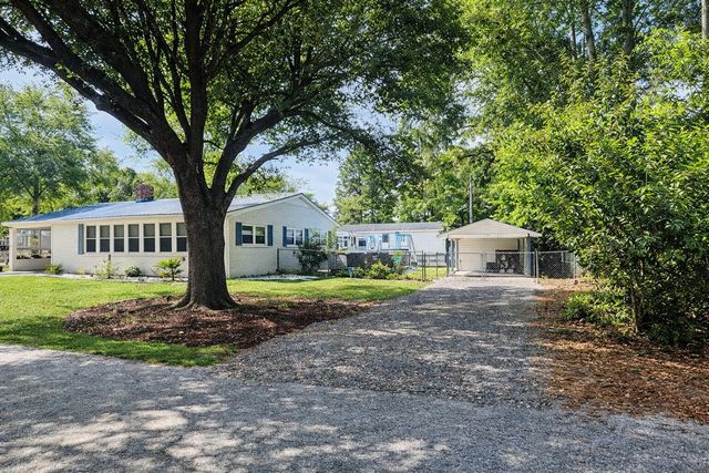 1339 Nightfall Lane, Summerton, SC 29148