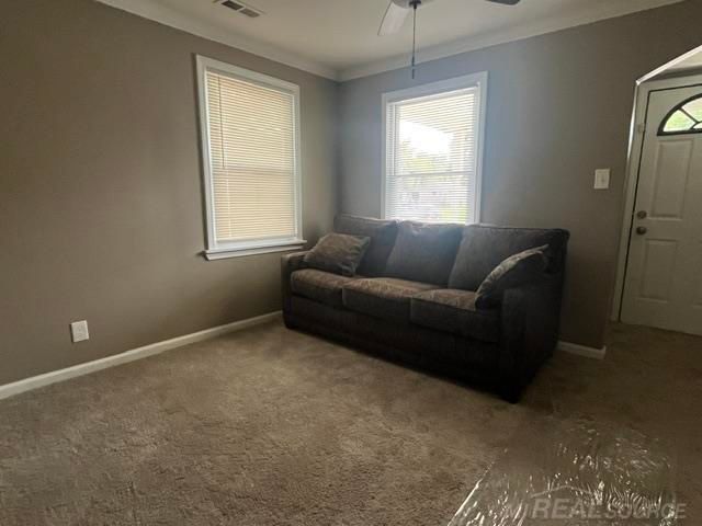 7251 Yacht Avenue, Warren, MI 48091