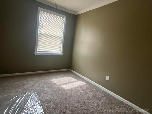 7251 Yacht Avenue, Warren, MI 48091