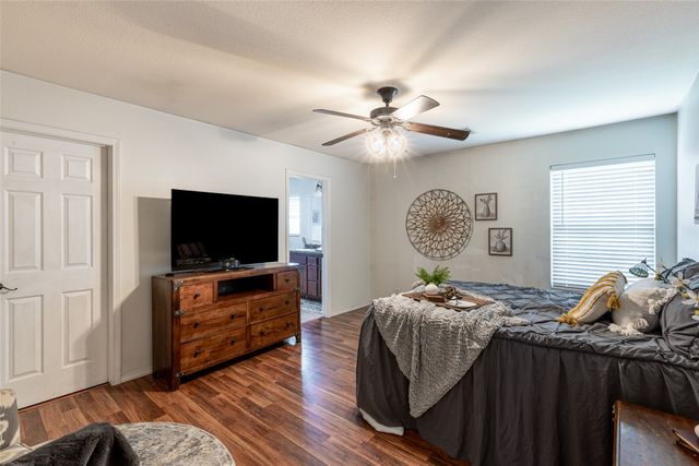 25057 S Roselake Drive, Claremore, OK 74019