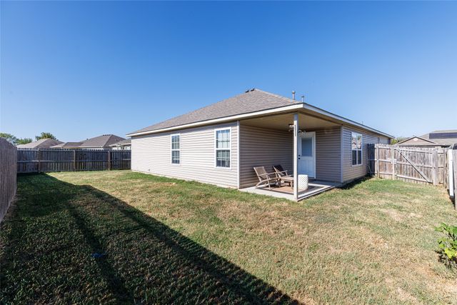 25057 S Roselake Drive, Claremore, OK 74019